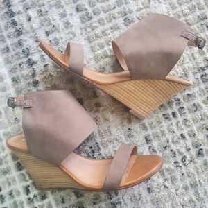Halogen Wedges Size 9